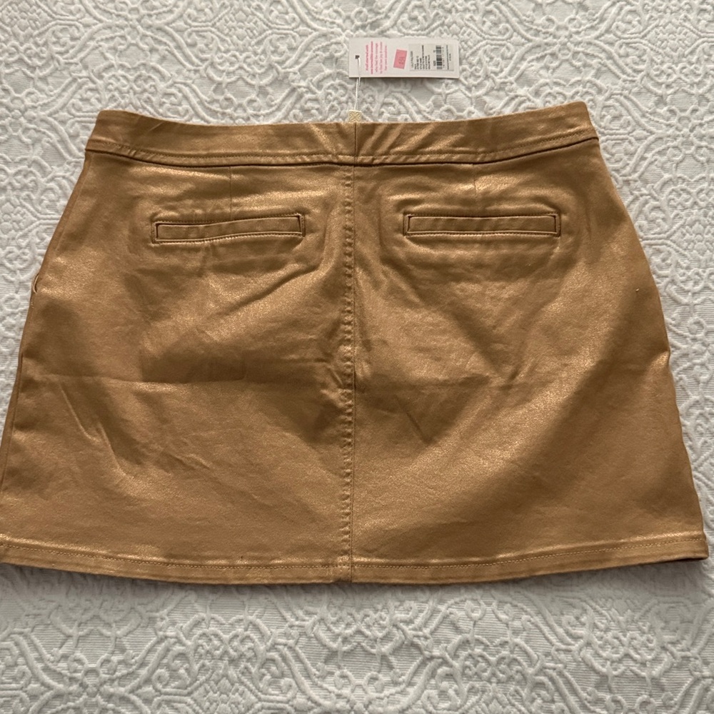 Lily Pulitzer gold/shimmer miniskirt. - Picture 2 of 4